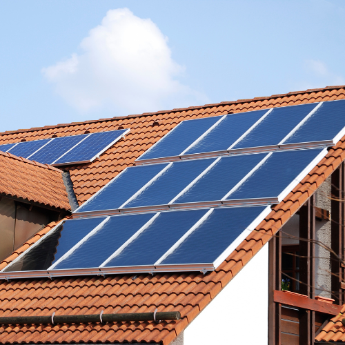 Saubere Solarmodule nach der Reinigung